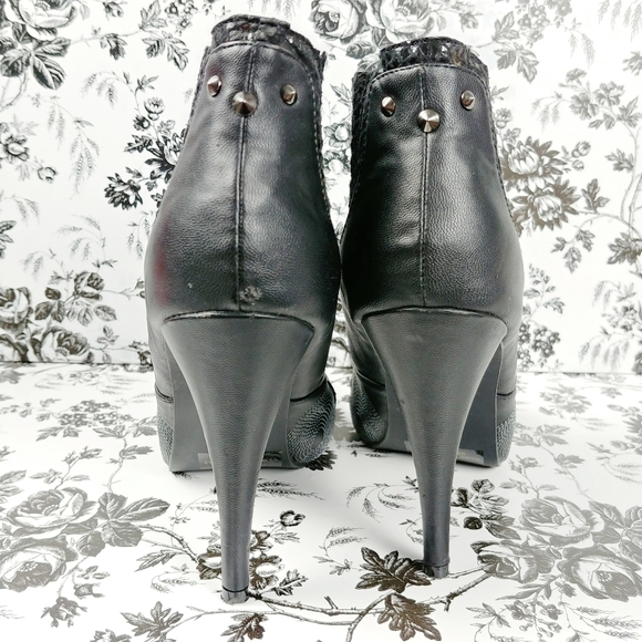 Liliana peep toe heels snakeskin studs detail sz 9 - Picture 2 of 8